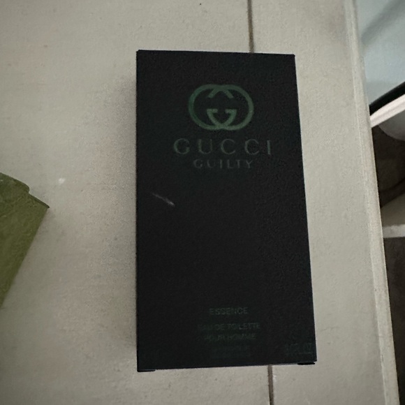 Gucci box’s & bag - Picture 2 of 4